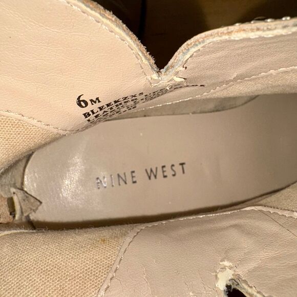 Nine West Leather Cream Ankle Boots with Micro Studs size 6M - Picture 9 of 9